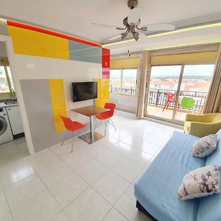Apartamento En Salou Con Las Vistas Al Port Aventura Bagian luar foto