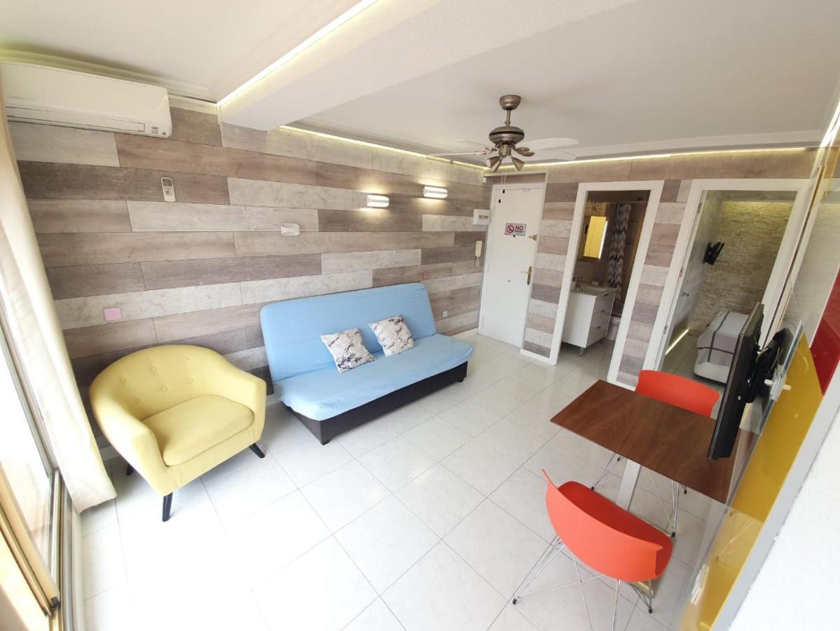 Apartamento En Salou Con Las Vistas Al Port Aventura Bagian luar foto