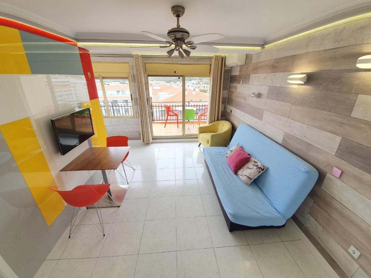 Apartamento En Salou Con Las Vistas Al Port Aventura Bagian luar foto