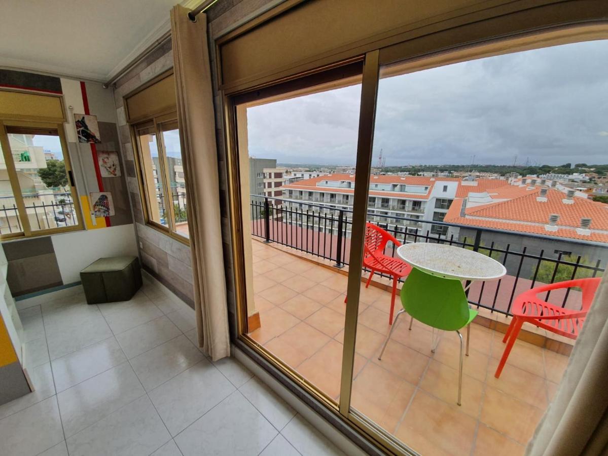 Apartamento En Salou Con Las Vistas Al Port Aventura Bagian luar foto