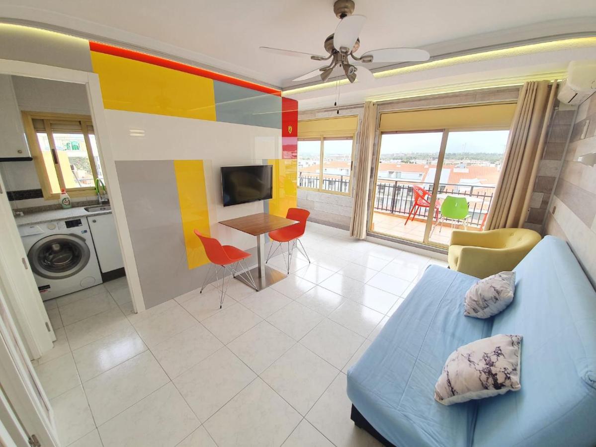Apartamento En Salou Con Las Vistas Al Port Aventura Bagian luar foto