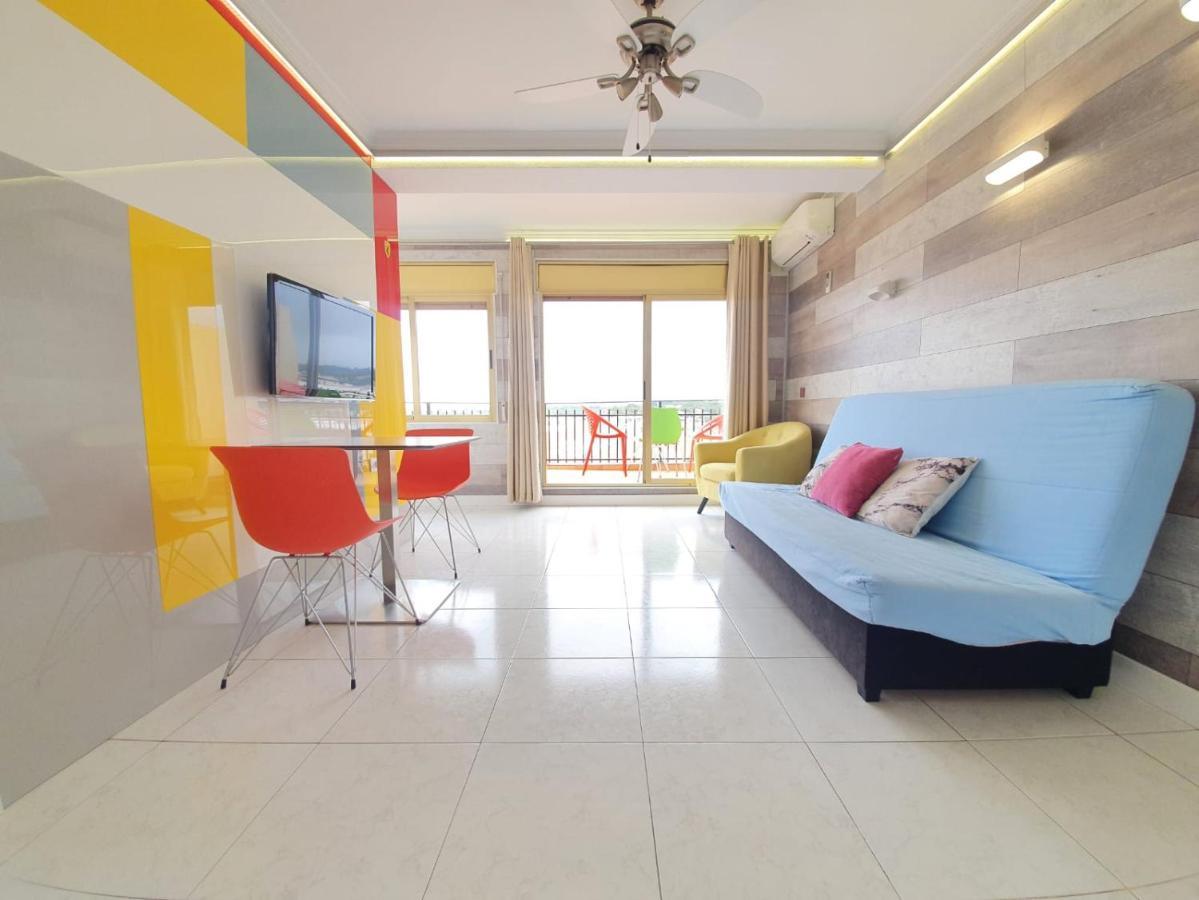 Apartamento En Salou Con Las Vistas Al Port Aventura Bagian luar foto