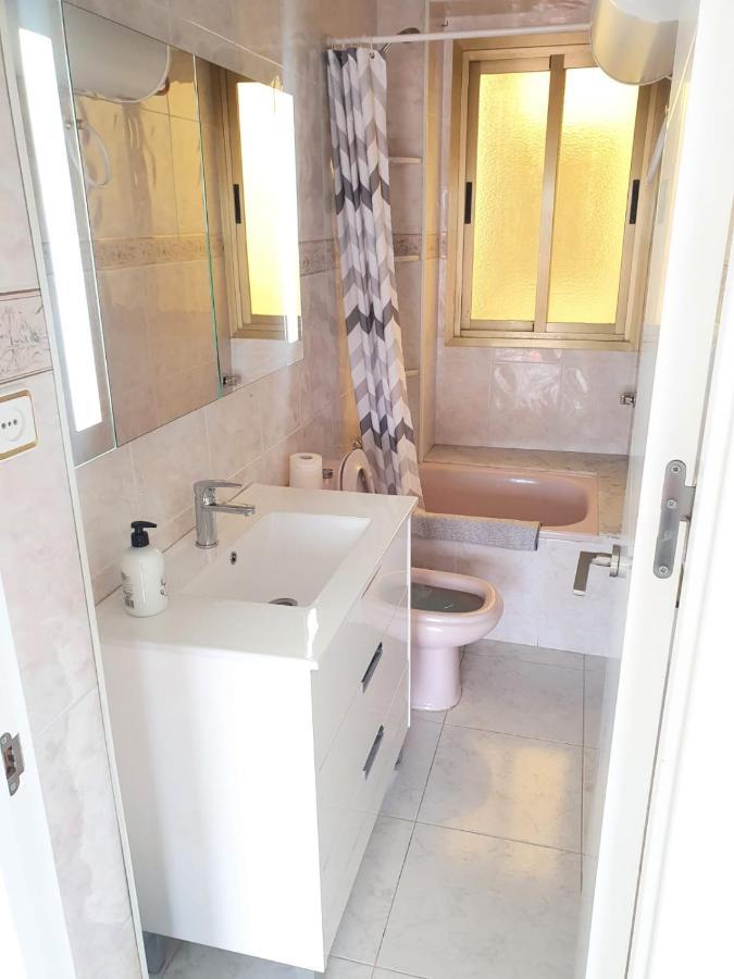 Apartamento En Salou Con Las Vistas Al Port Aventura Bagian luar foto