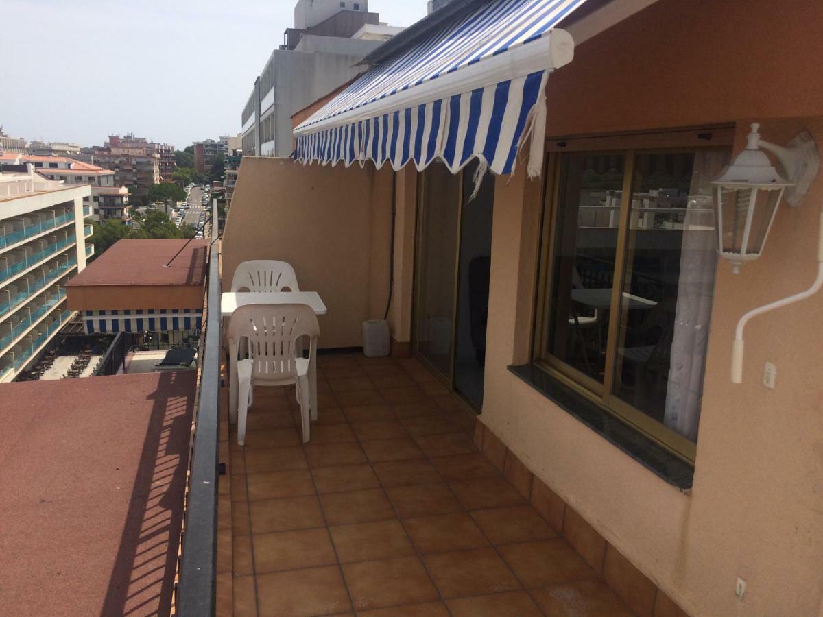 Apartamento En Salou Con Las Vistas Al Port Aventura Bagian luar foto